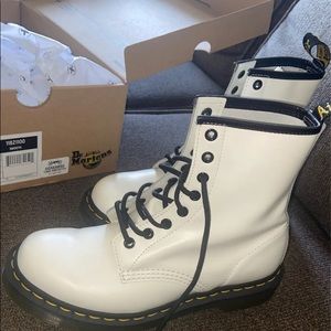 Dr Martens